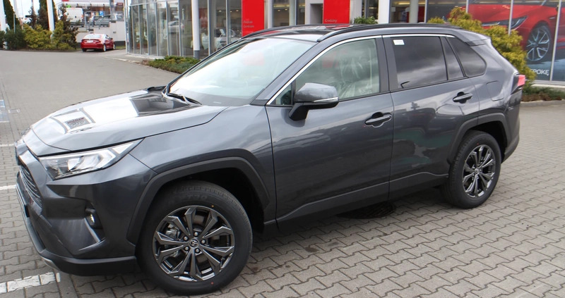 Toyota RAV4 cena 187000 przebieg: 5, rok produkcji 2023 z Wleń małe 301